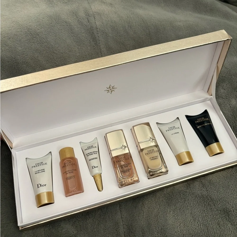 Dior Prestige Skincare and Makeup Set - Picture 1 of 4